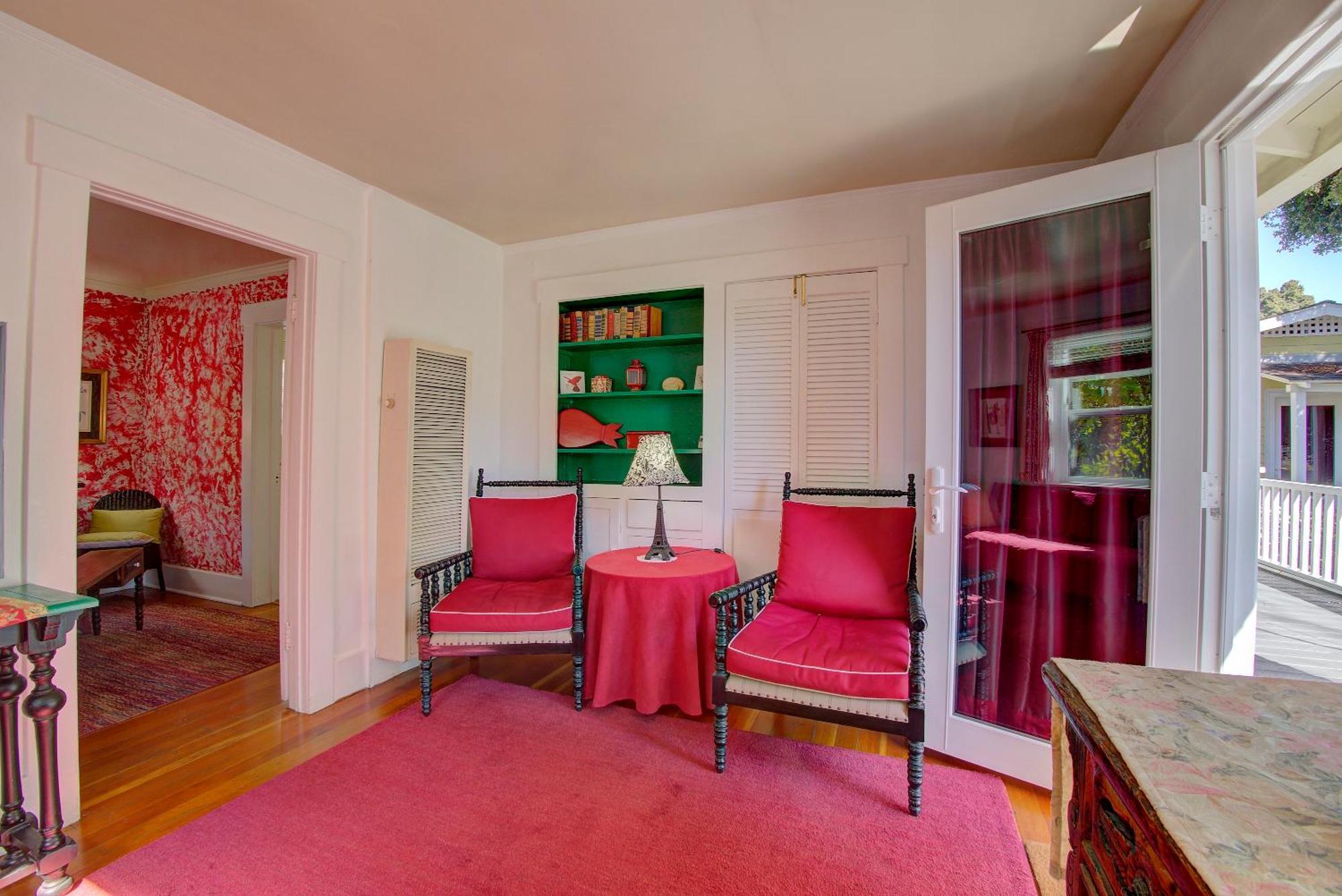 Queen Room
