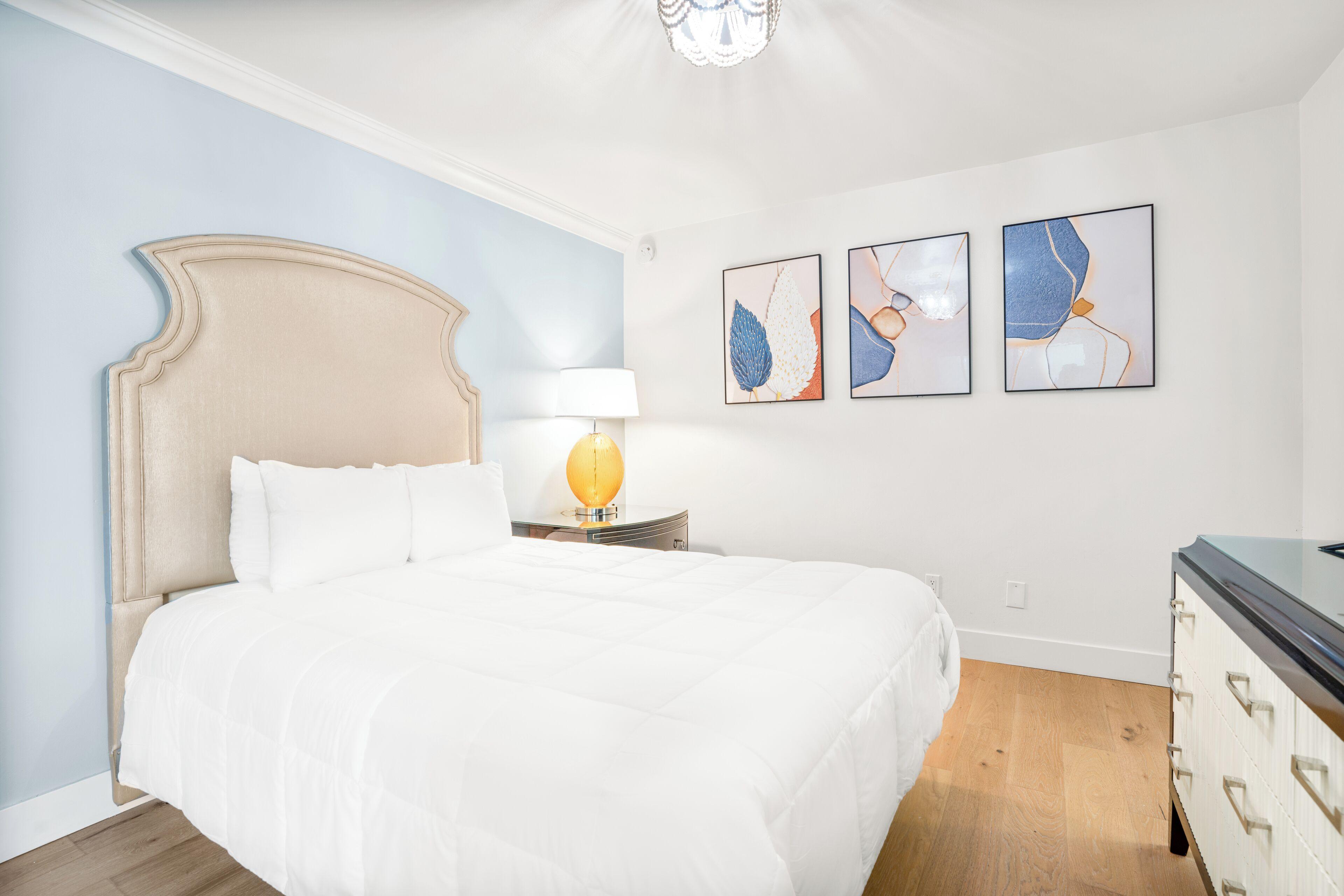 Queen Room