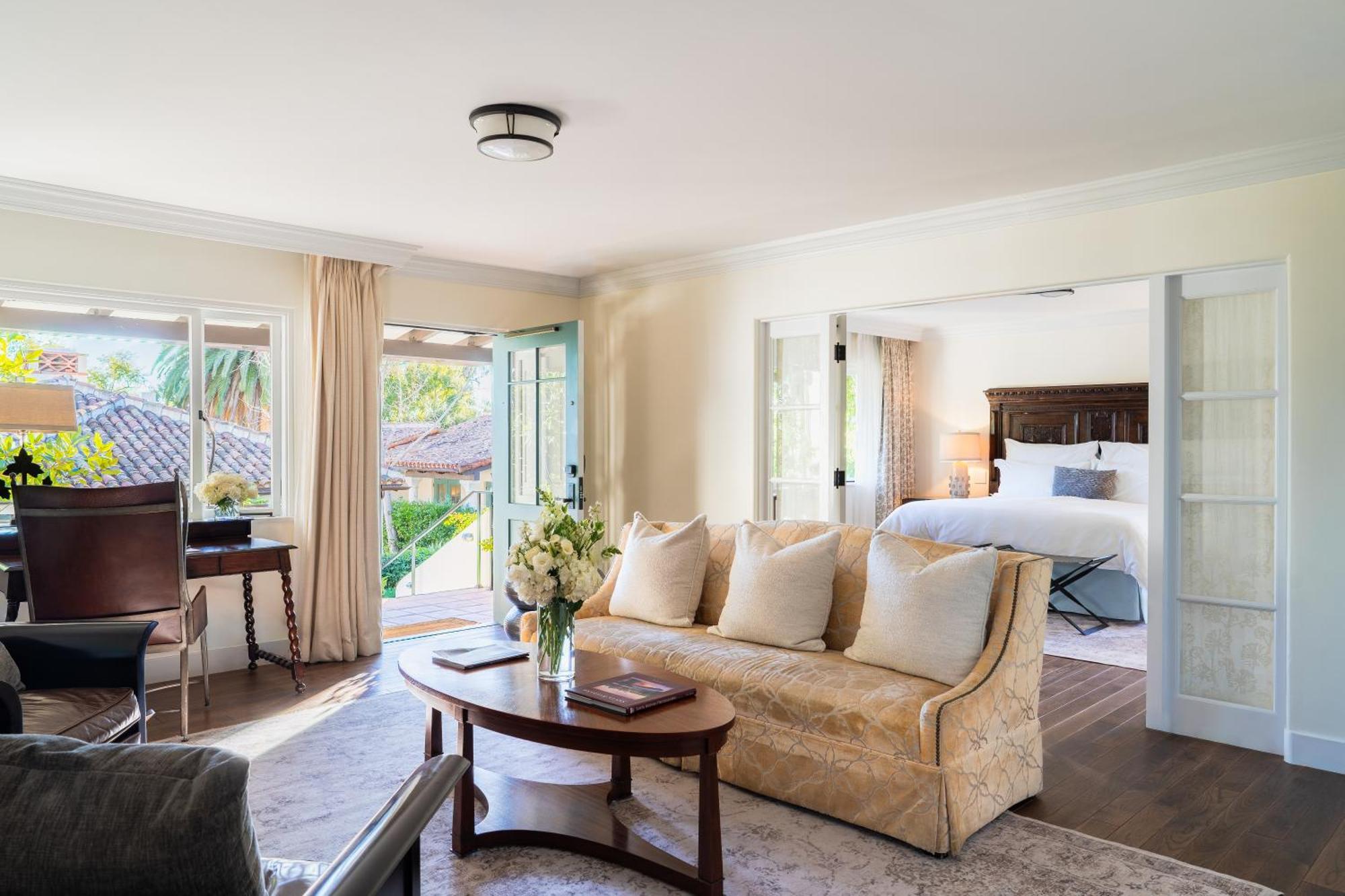 Superior Suite Hummingbird